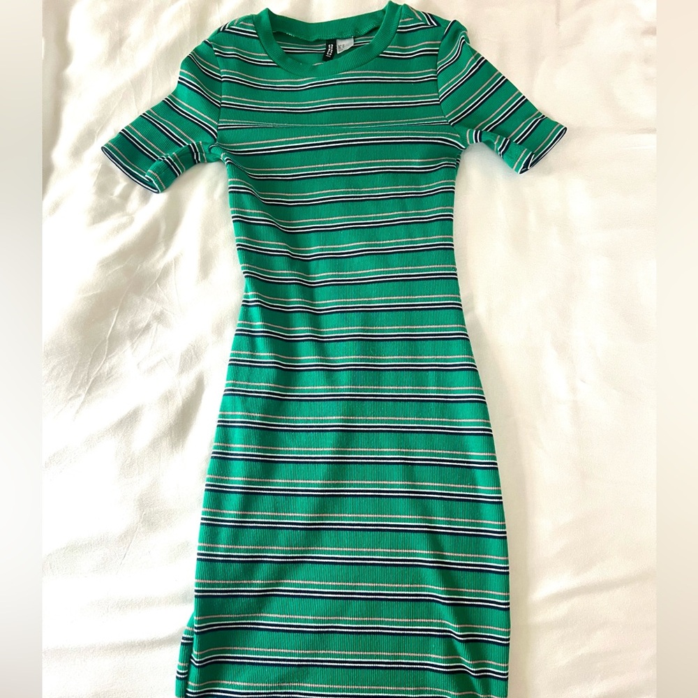 green stripe bodycon dress